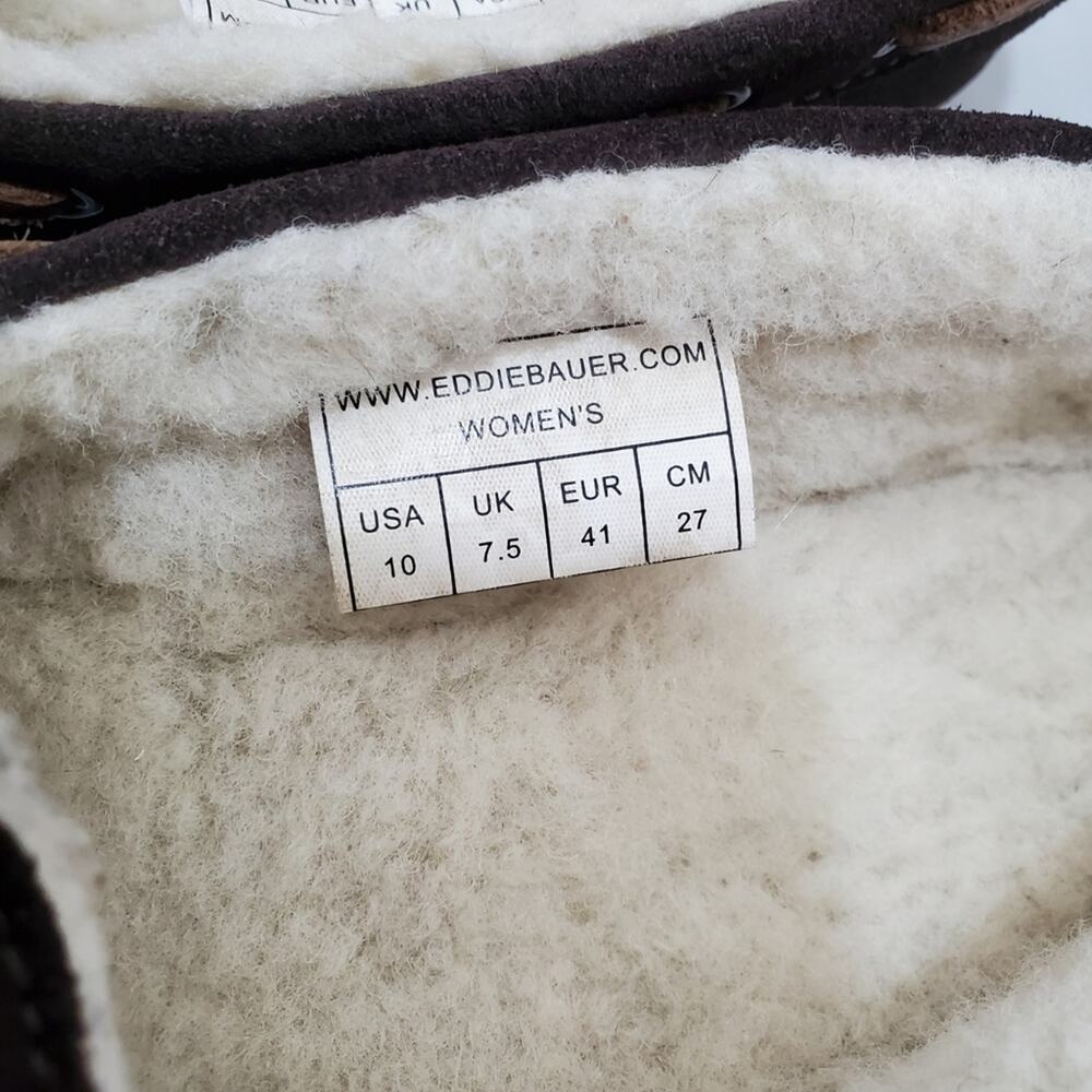 Eddie Bauer | Leather Moccasin Slippers Faux Sherpa Lining - Picture 9 of 10
